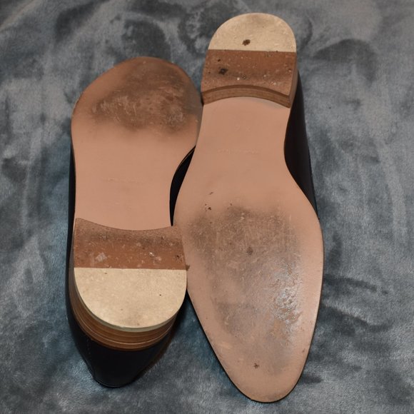 Everlane Modern Loafer in Navy - Picture 4 of 6